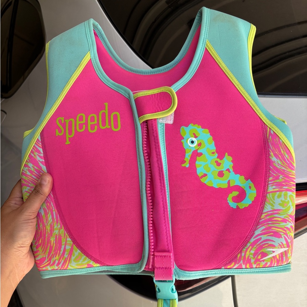 Speedo swim vest